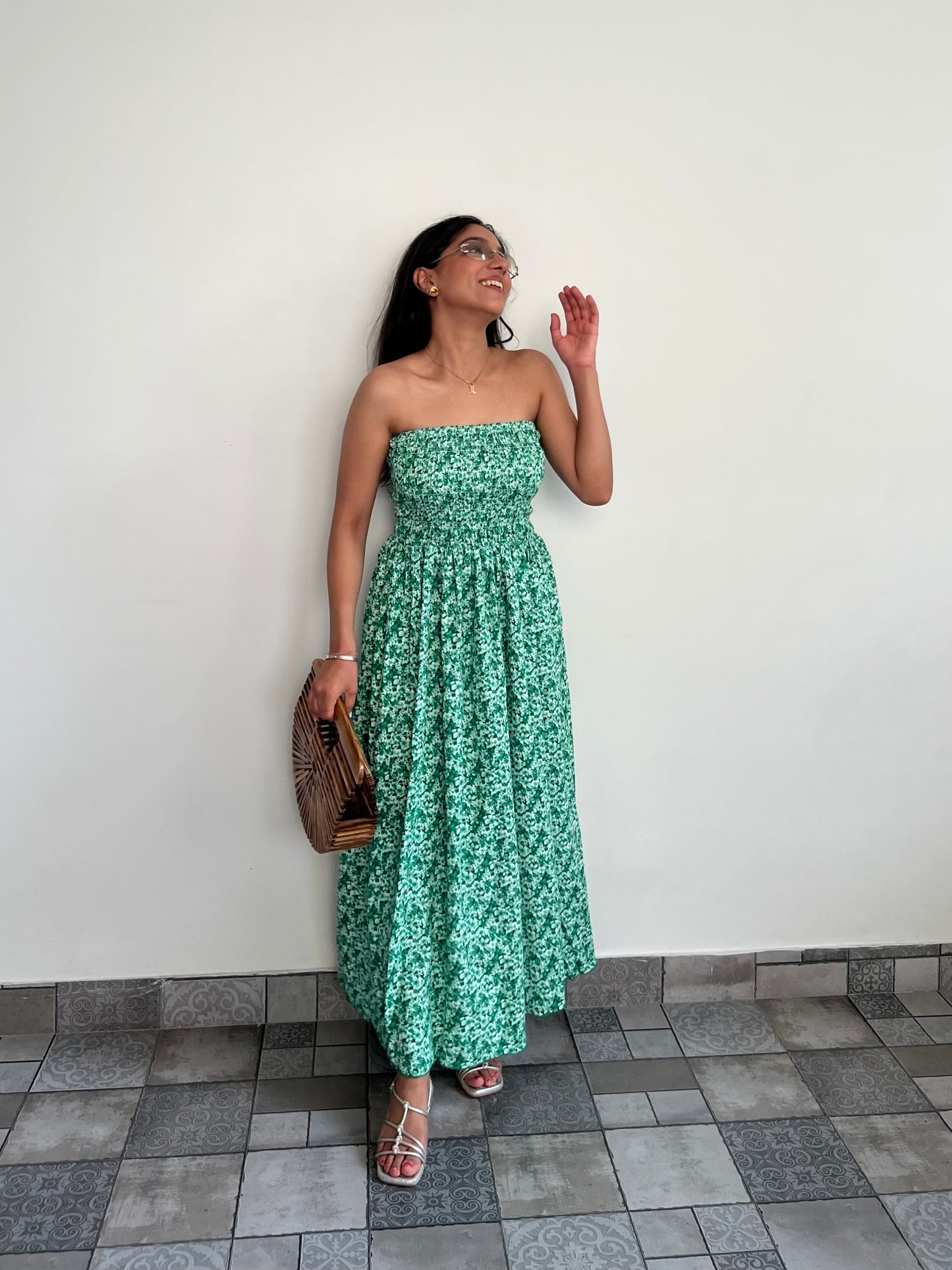Tube smocking green print dress