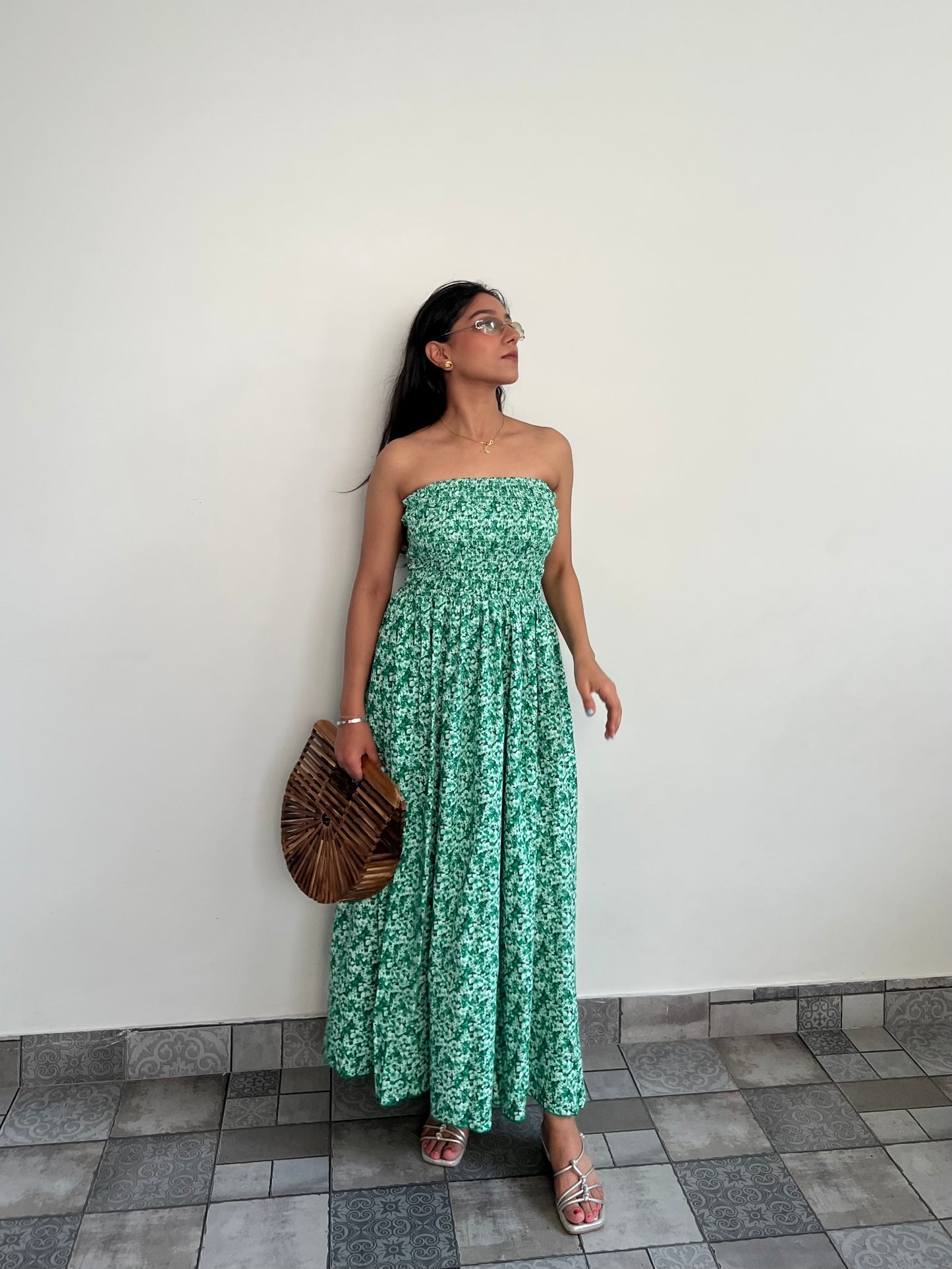 Tube smocking green print dress