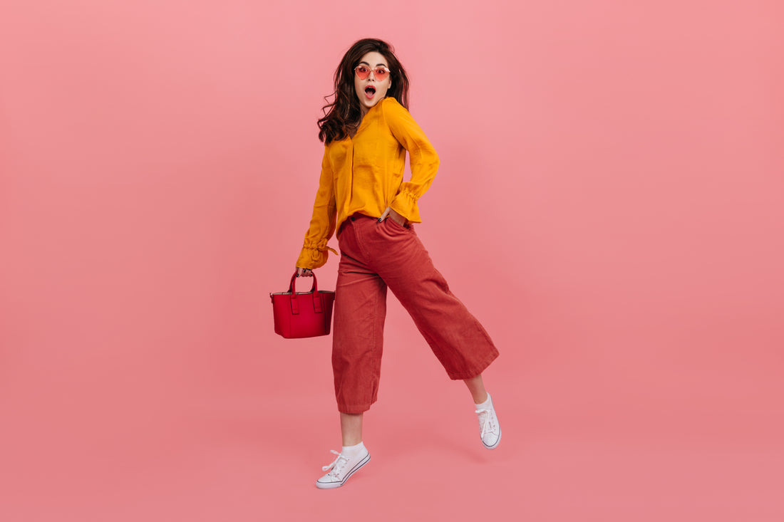 How to Dress Casual and Look Chic: Tips for Effortless Style