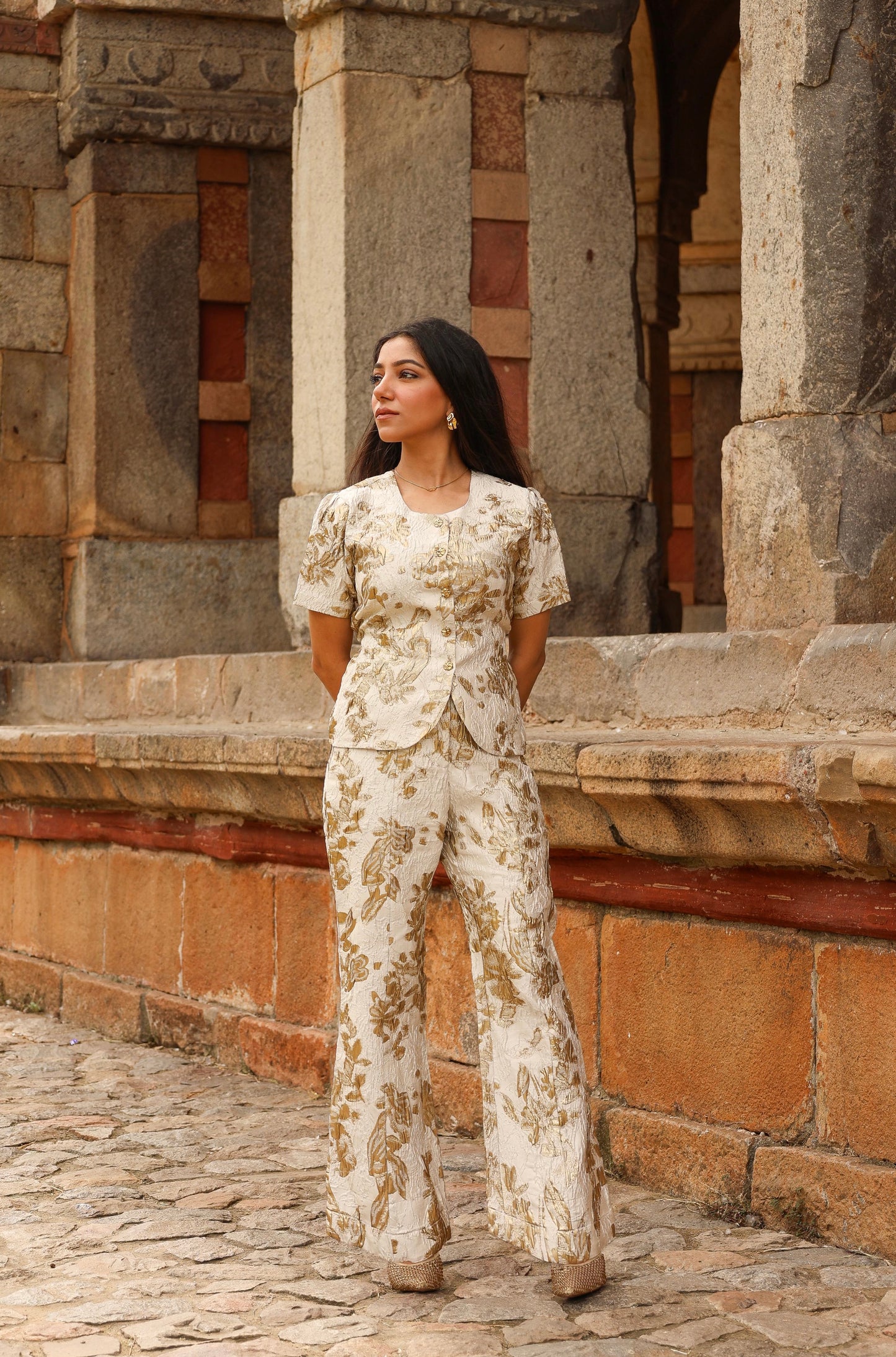 Textured Soft Foil Jacquard SET