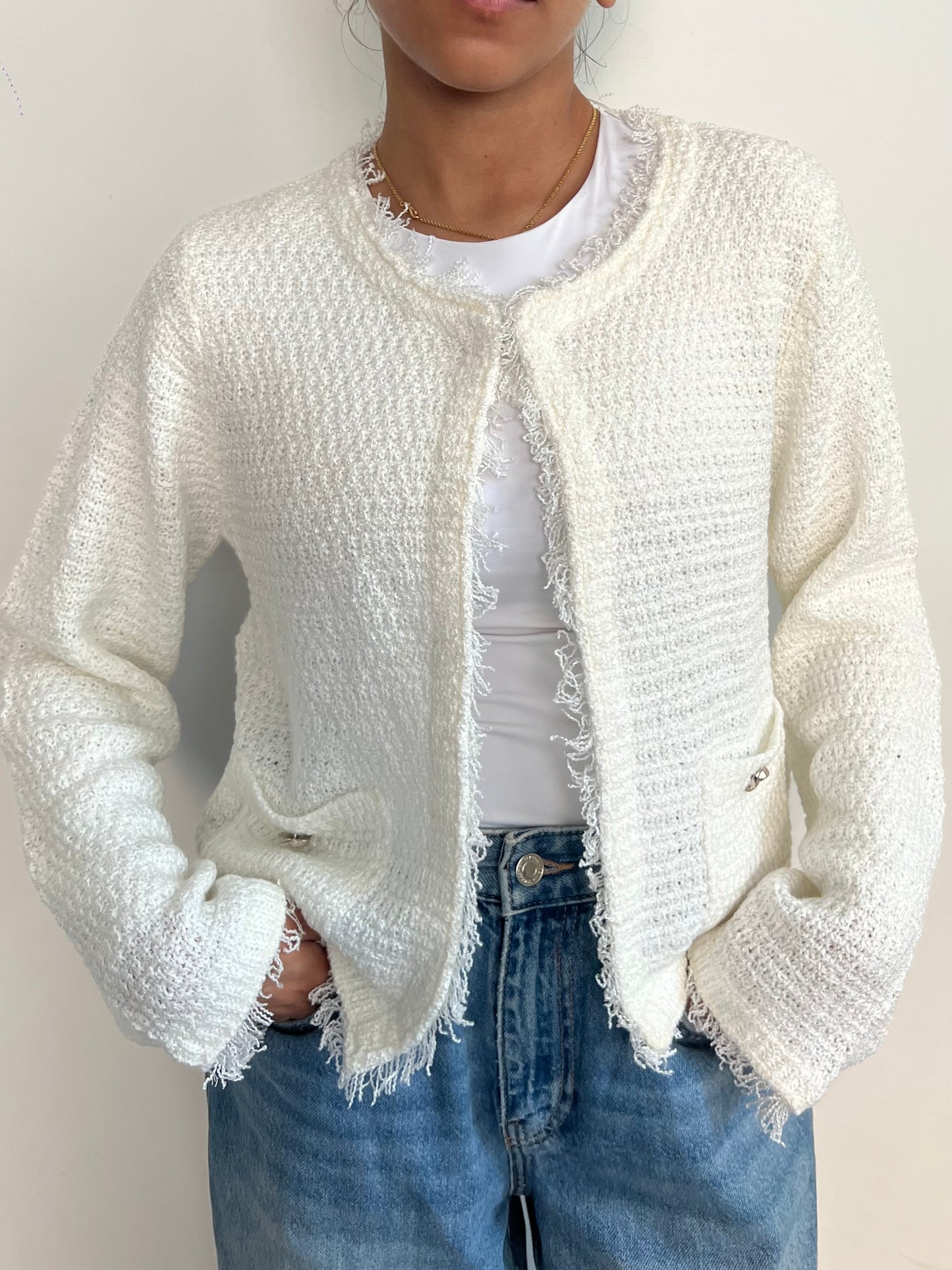 Cozy Woollen Sweater with Metallic Details WHITE