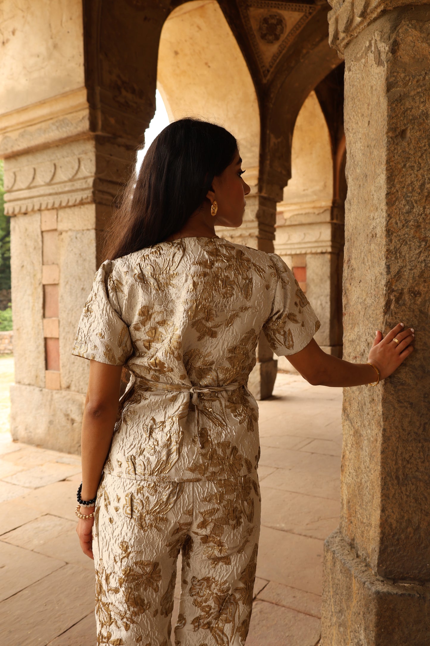 Textured Soft Foil Jacquard SET