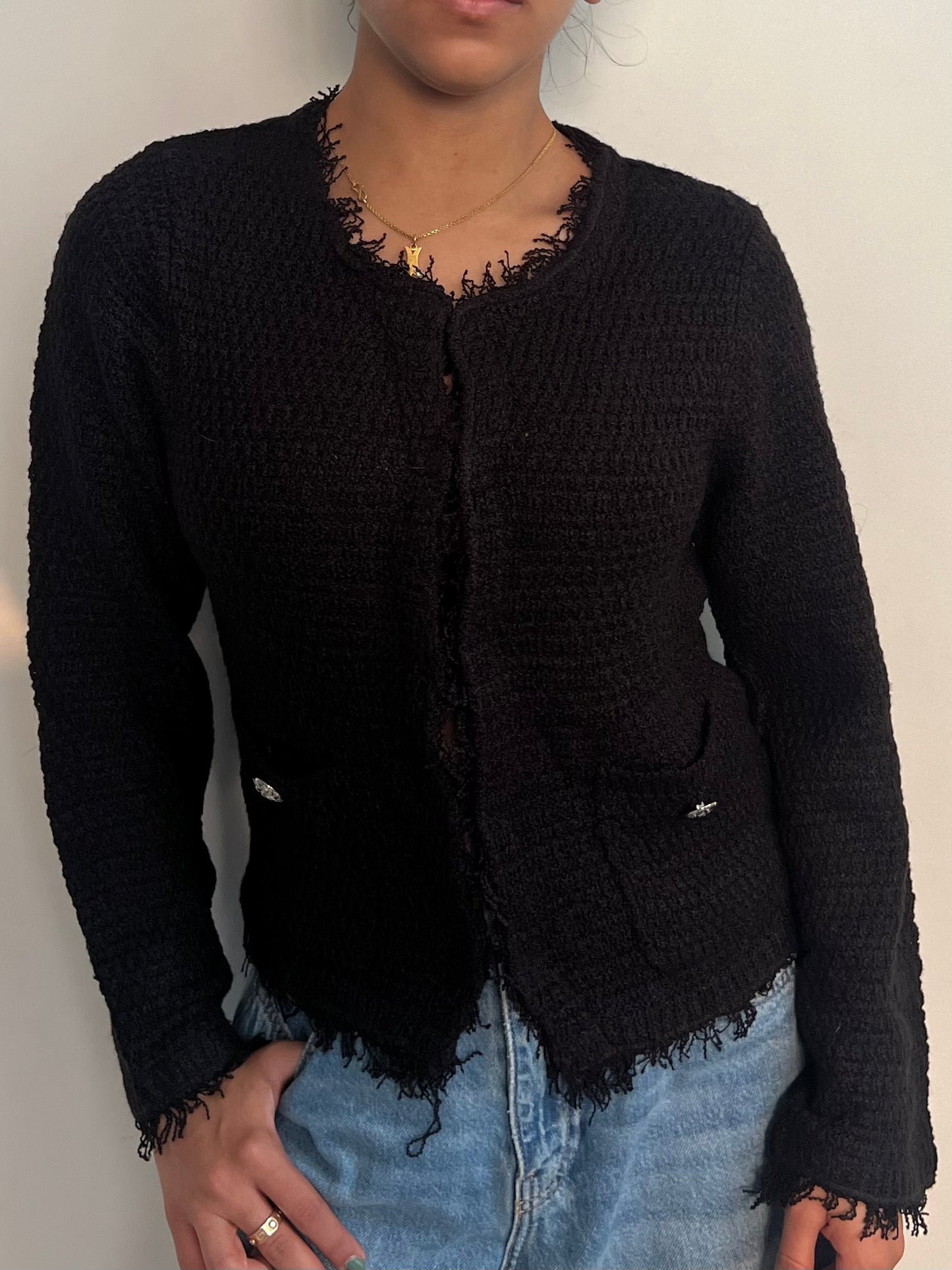 Cozy Woollen Sweater with Metallic Details BLACK