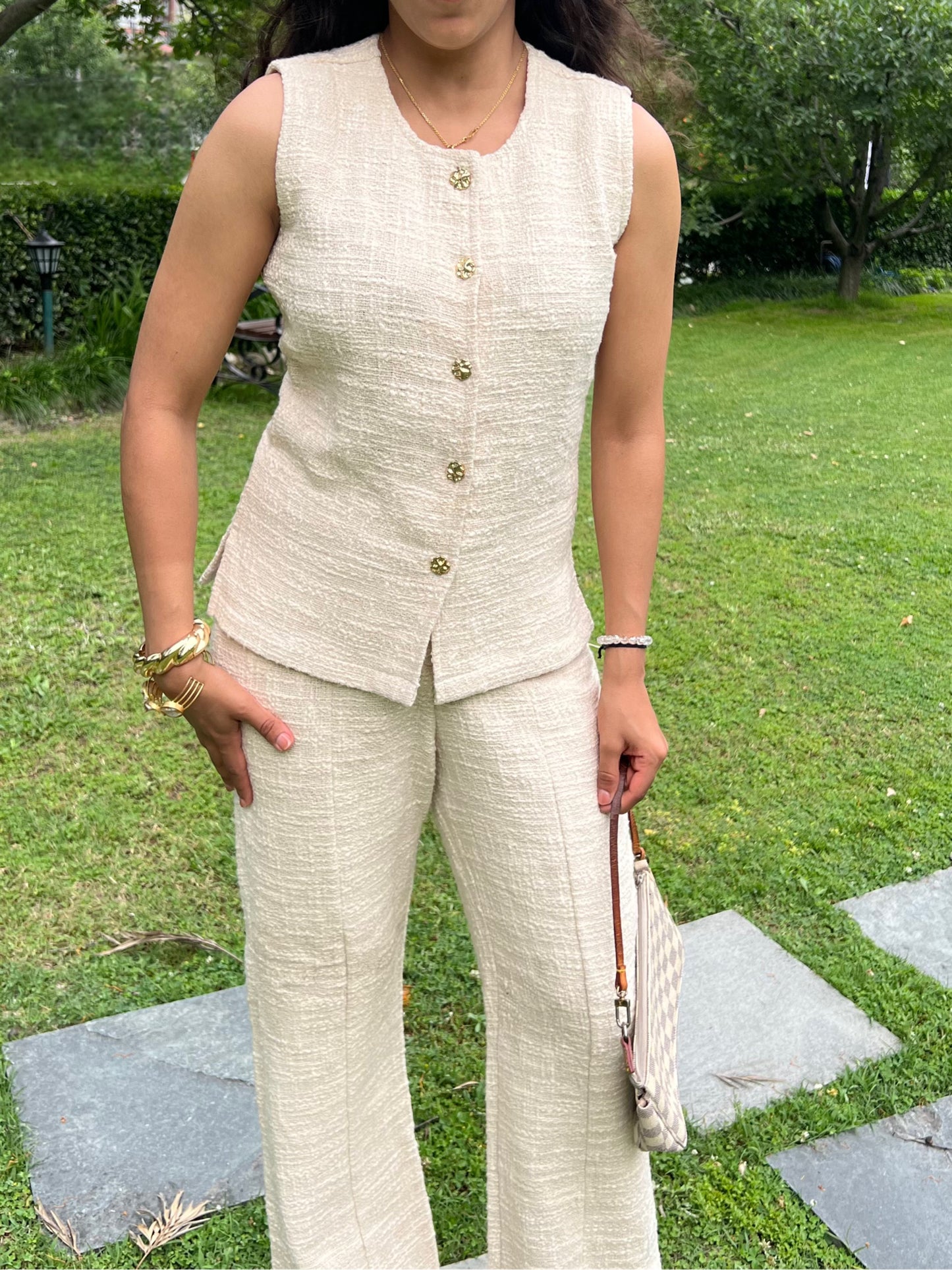 Ivory Textured Cotton Set