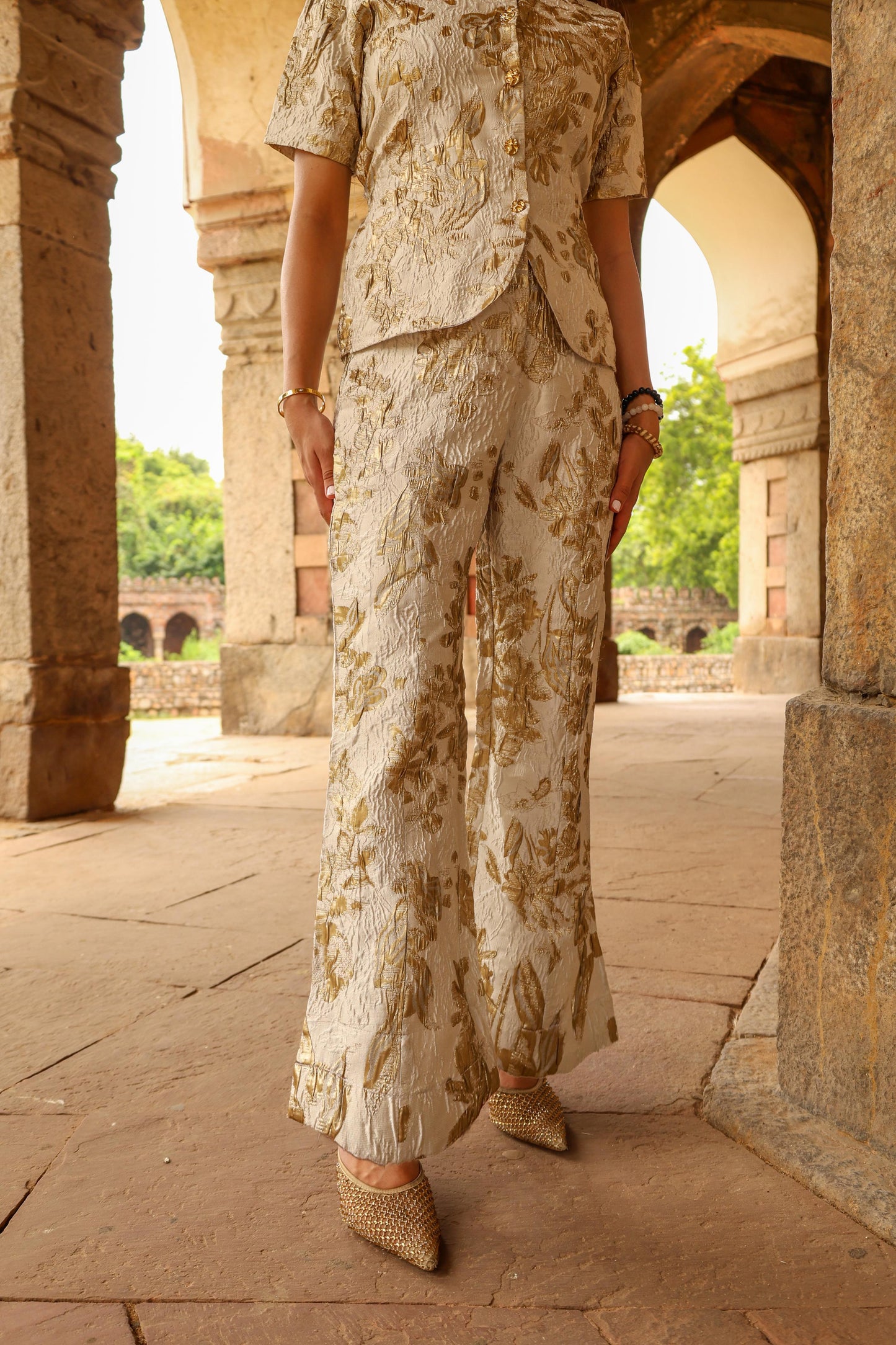 Textured Soft Foil Jacquard SET