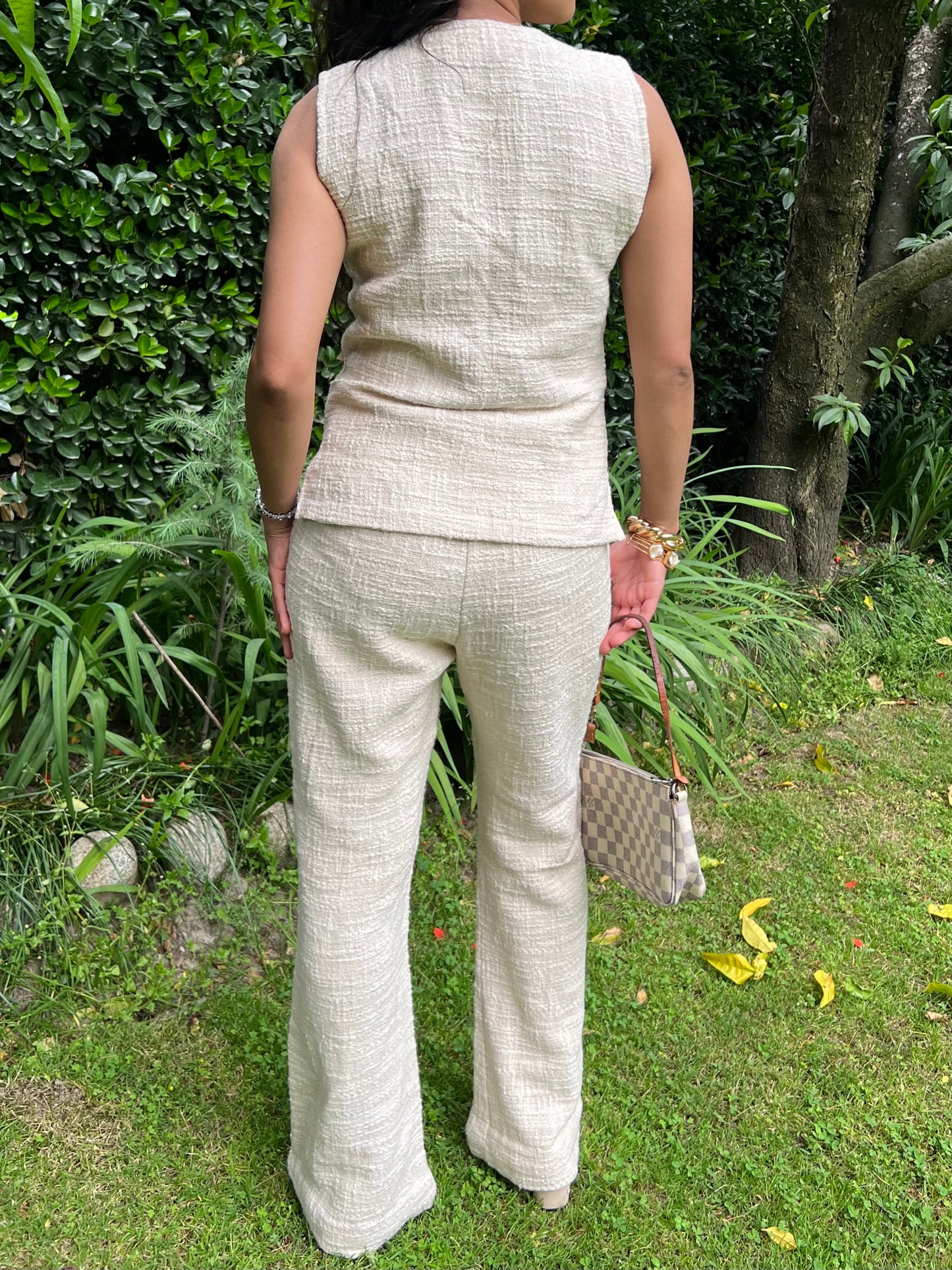 Ivory Textured Cotton Set
